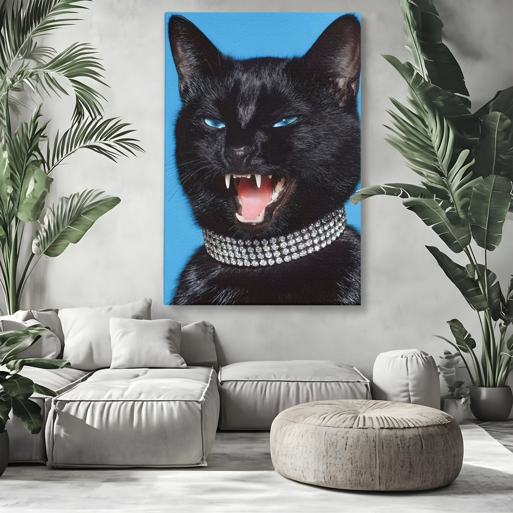 Tablou Canvas cu Motan Negru si Zgarda Stralucitoare, Negru Intens si Albastru Electric, M1531